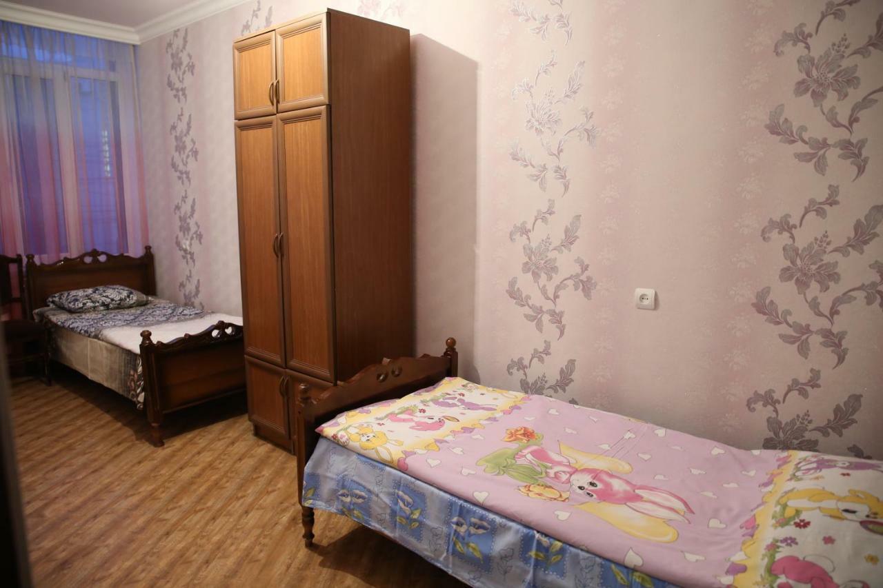 Srtashyan Apartments - Gorky Street 久姆里 外观 照片