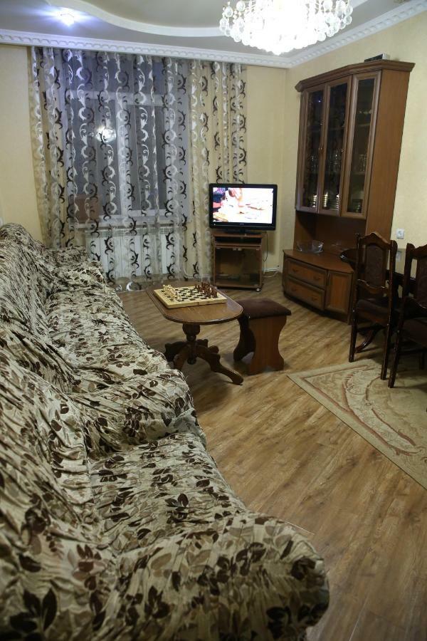 Srtashyan Apartments - Gorky Street 久姆里 外观 照片