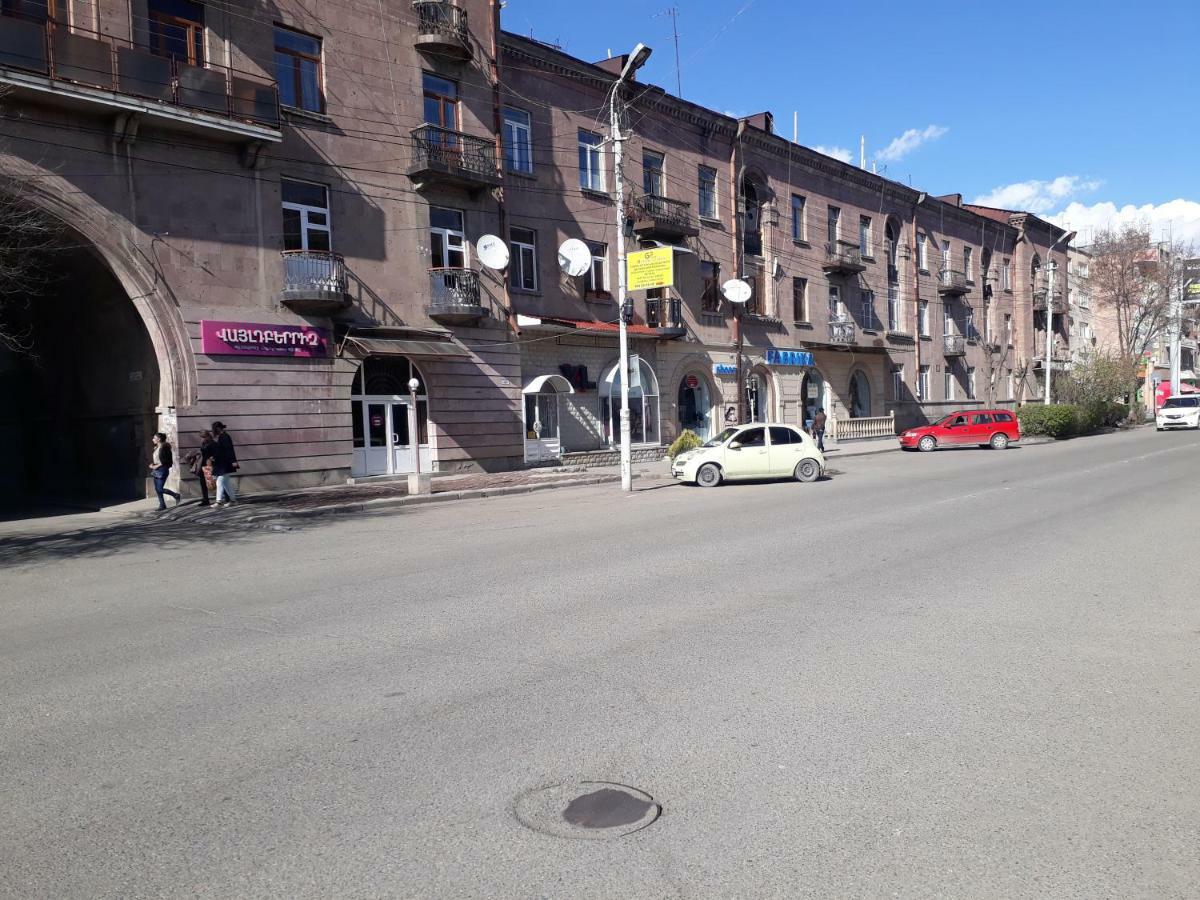 Srtashyan Apartments - Gorky Street 久姆里 外观 照片